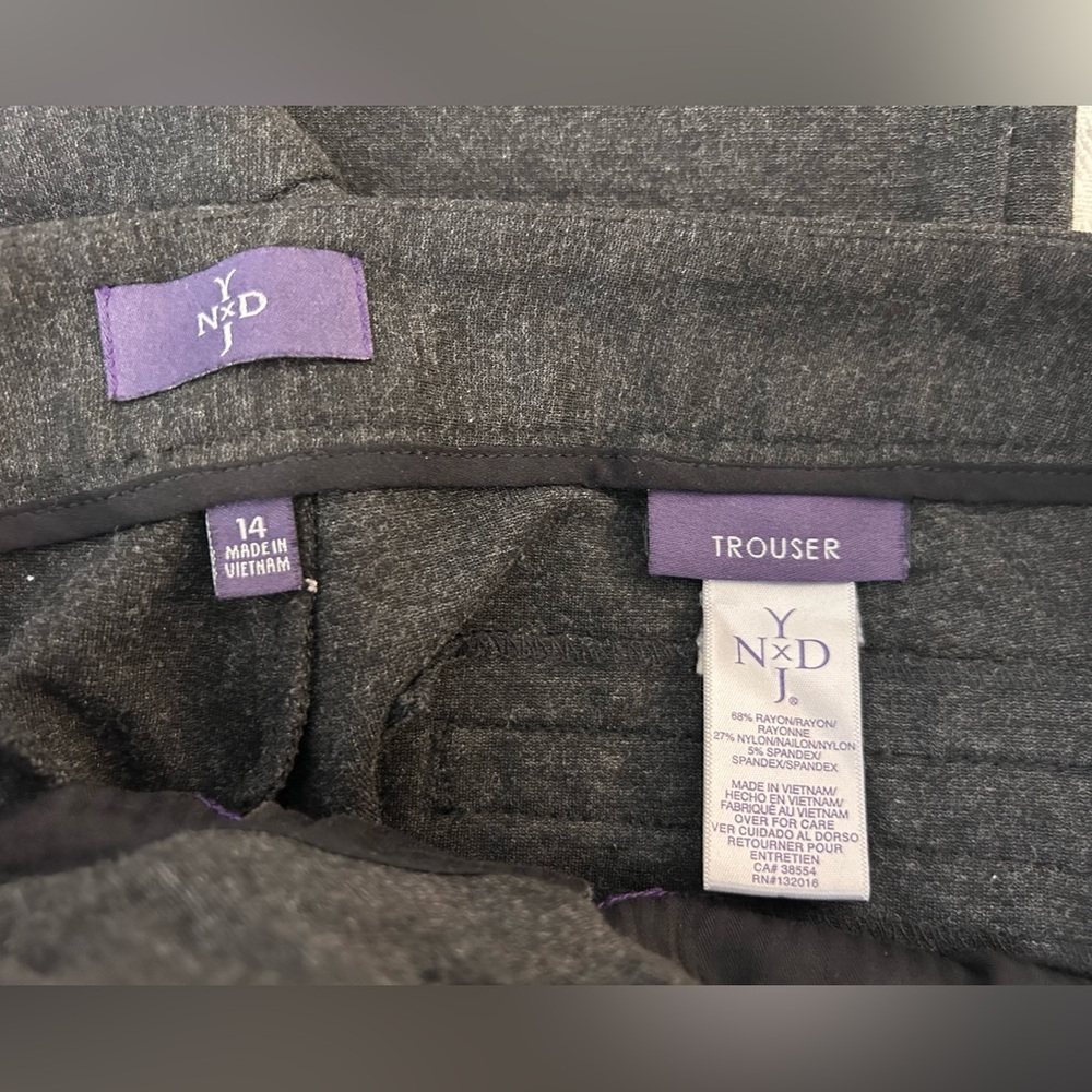 Not Your Daughters Jeans, NYDJ Charcoal Grey Trouser Pants, size 14 - Picture 5 of 5